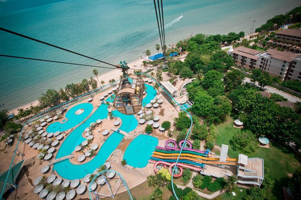 D.D. Inn Beach Guesthouse Pattaya Esterno foto